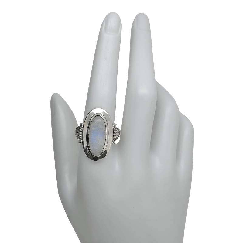 Moonstone Sterling Silver Ring: 8