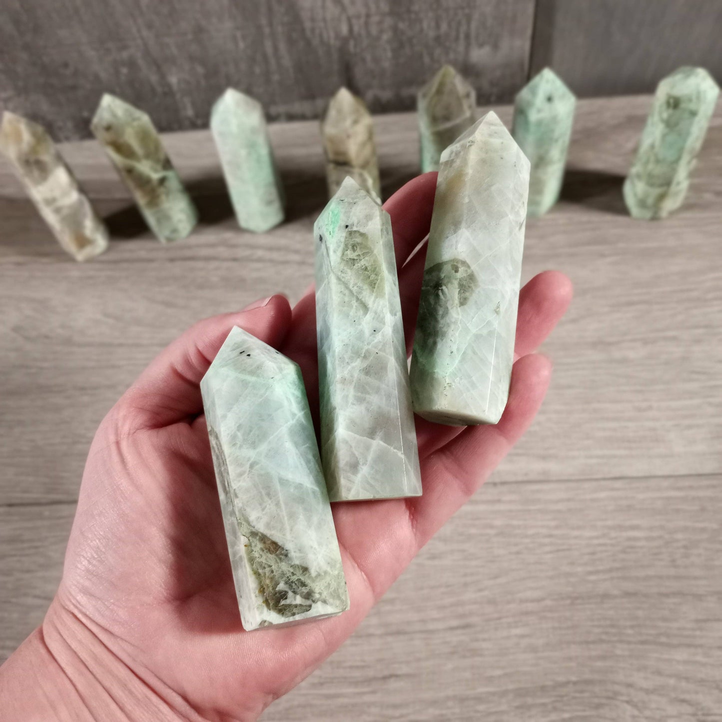 Kyanite : Gemstone Obelisks 3–4 oz