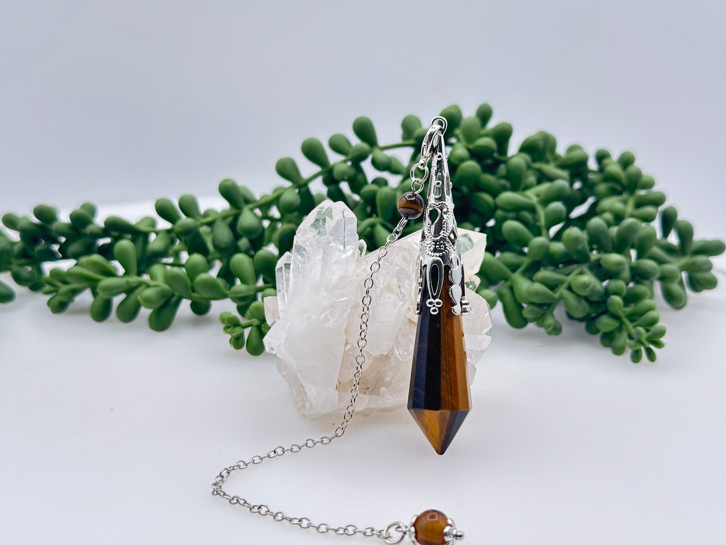 Tiger Eye Gemstone Art Deco Silver Color Pendulum