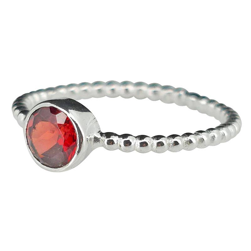 Faceted Garnet Sterling Silver Ring
: 5