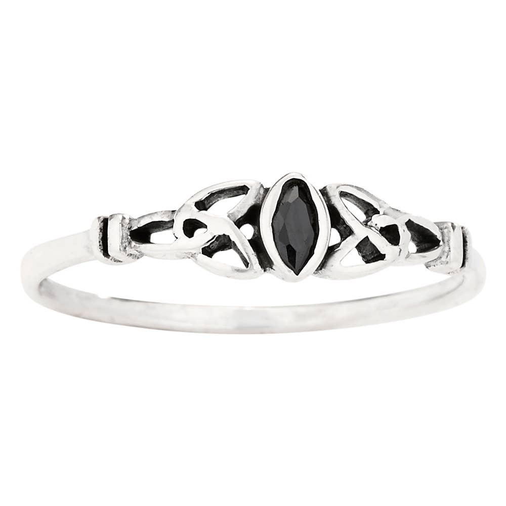 Celtic Knot Onyx and Sterling Silver Ring: 6