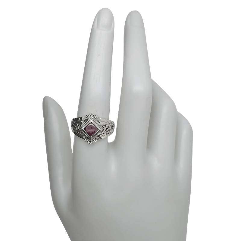 Garnet Sterling Silver Ring: 7