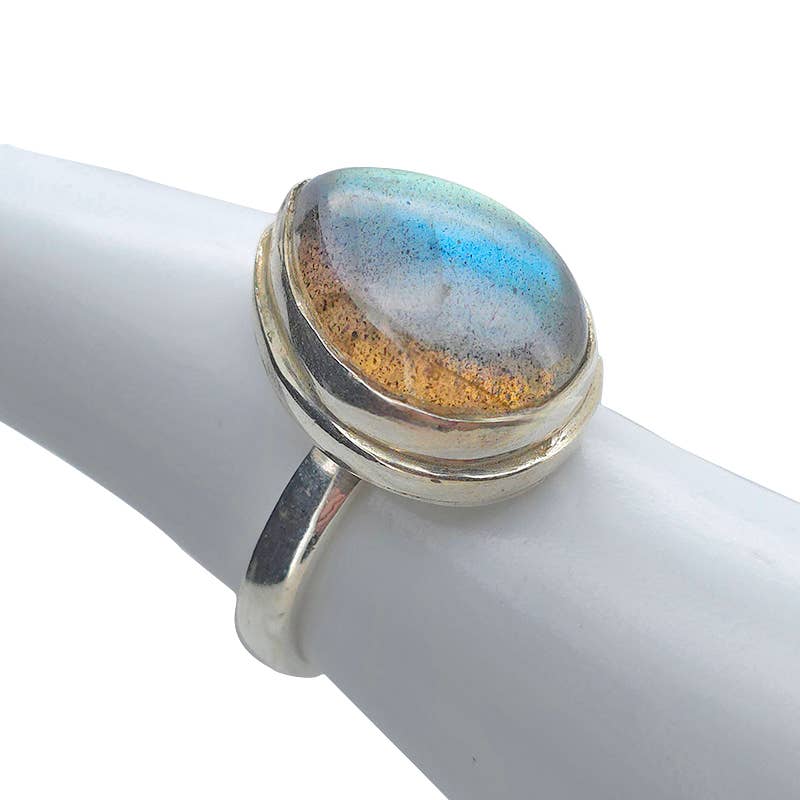 Labradorite Sterling Silver Ring: 8