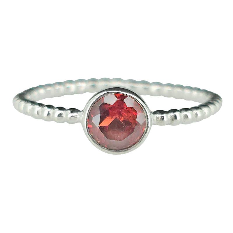 Faceted Garnet Sterling Silver Ring
: 5