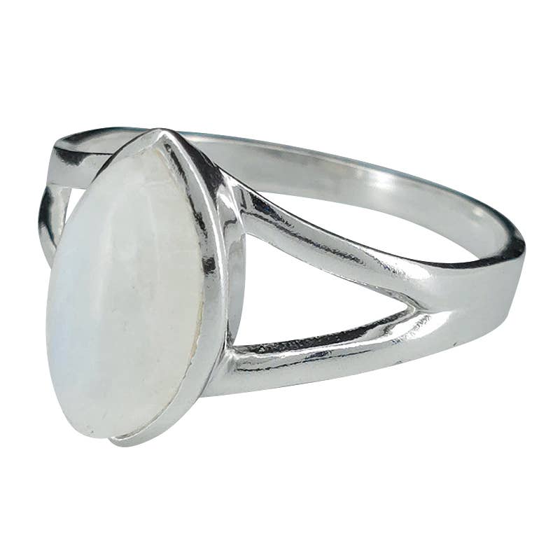 Moonstone Sterling Silver Ring: 8