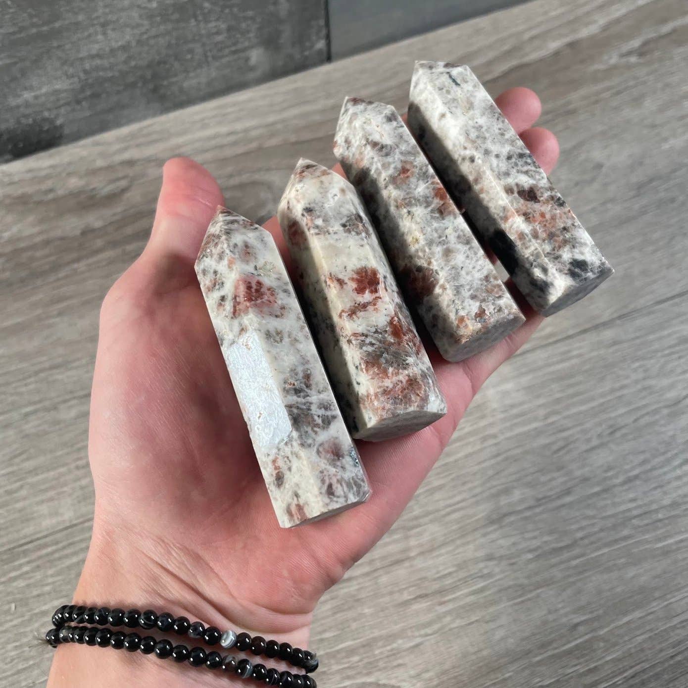 Kyanite : Gemstone Obelisks 3–4 oz