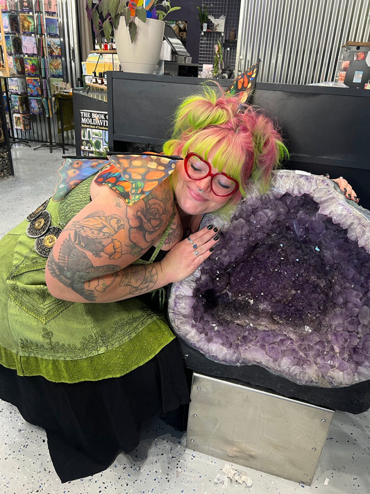 Amethyst Geode- Bertha