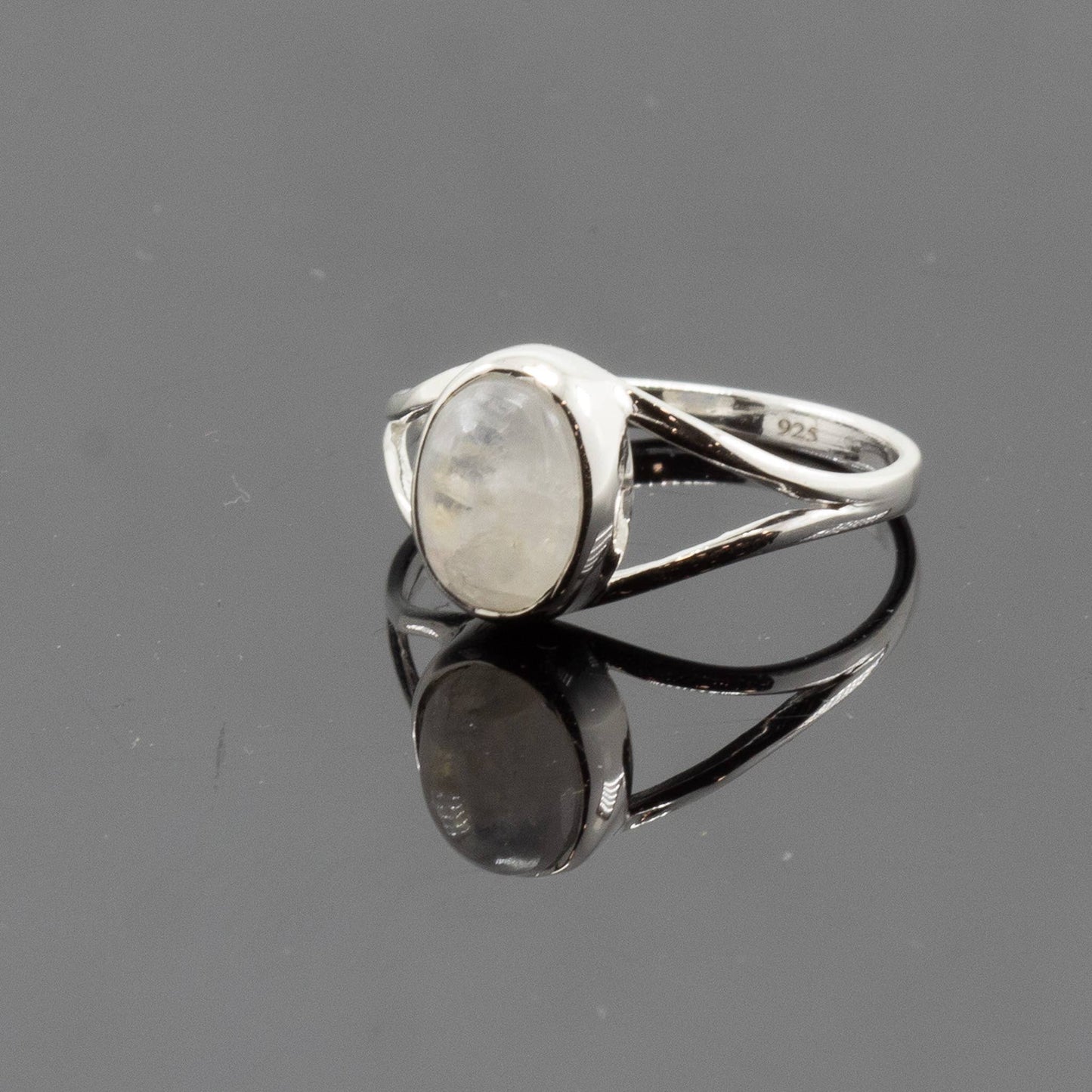 Rainbow Moonstone Ring Sterling Silver 925  : 6