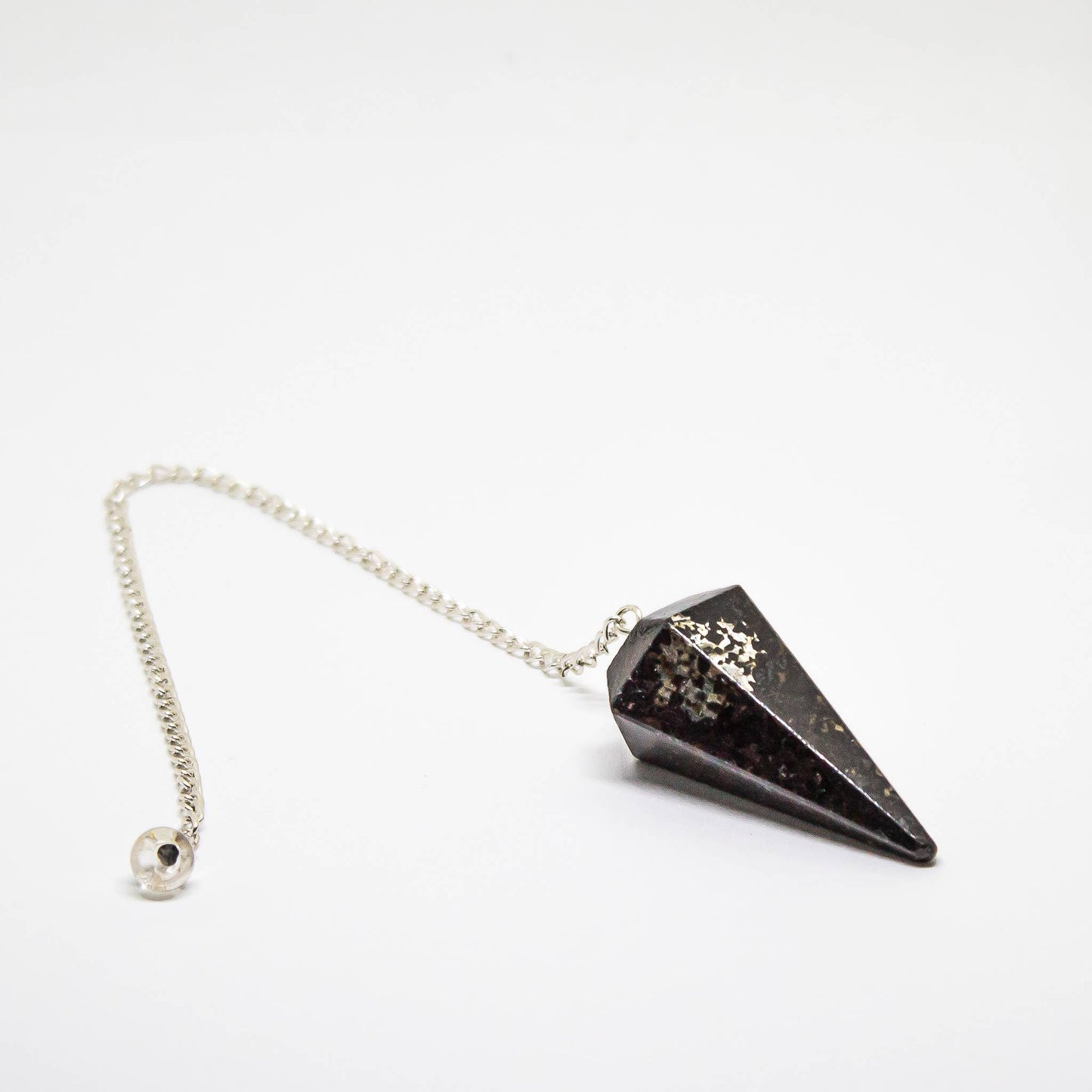 Nuummite Gemstone Pendulum Silver Color Chain