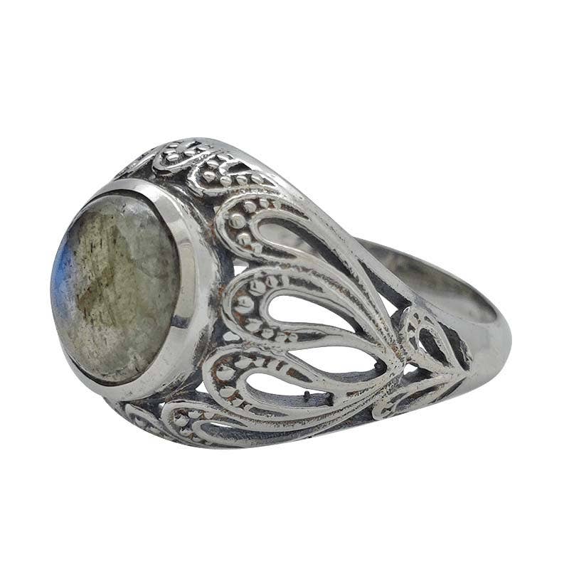 Labradorite Sterling Silver Ring: 9